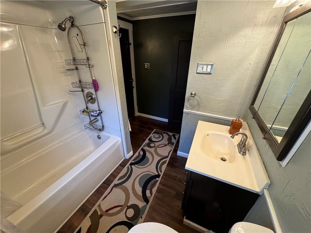 327 Rocktown Road, East Huntingdon, PA 15688