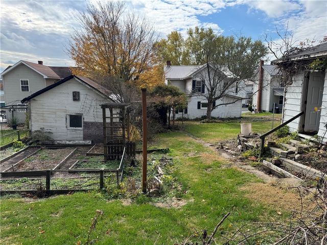 327 Rocktown Road, East Huntingdon, PA 15688