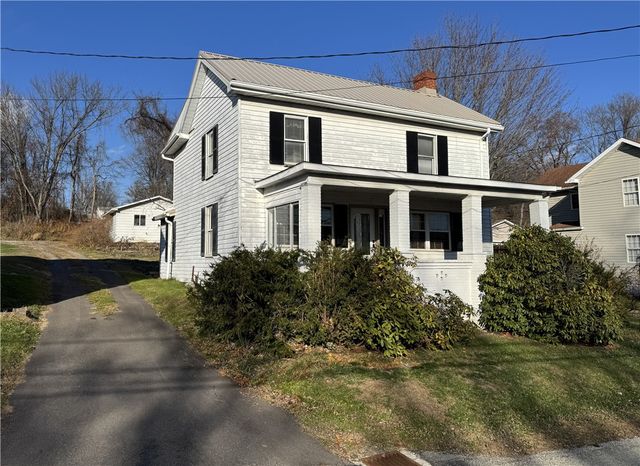 327 Rocktown Road, East Huntingdon, PA 15688