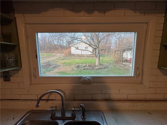 327 Rocktown Road, East Huntingdon, PA 15688