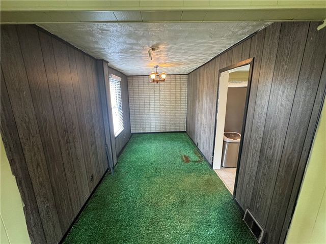 327 Rocktown Road, East Huntingdon, PA 15688