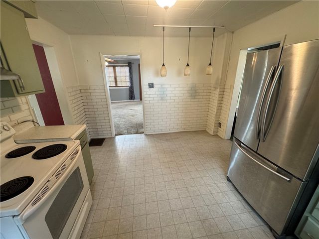 327 Rocktown Road, East Huntingdon, PA 15688