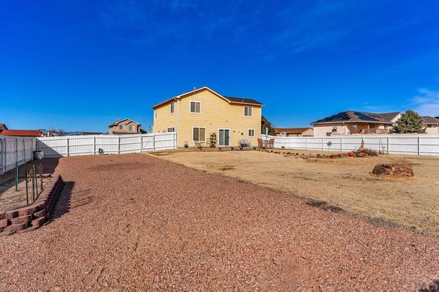 594 S Hook Dr, Pueblo West, CO 81007