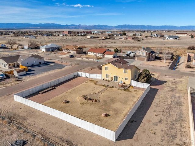 594 S Hook Dr, Pueblo West, CO 81007