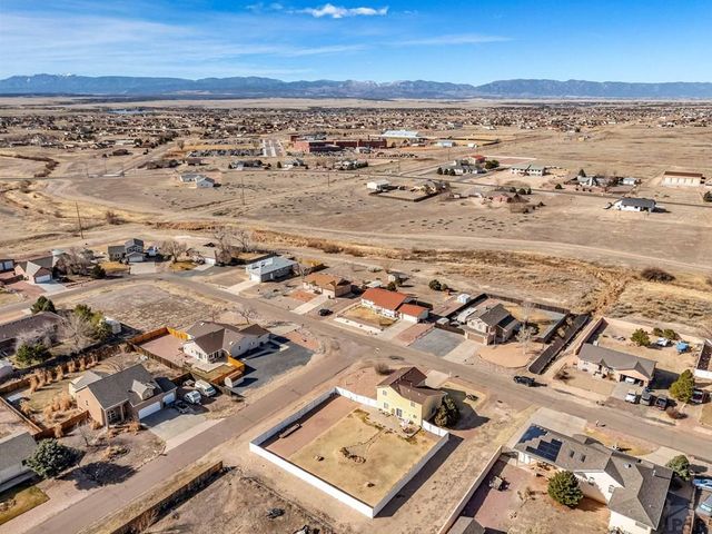 594 S Hook Dr, Pueblo West, CO 81007