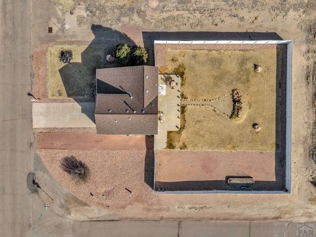 594 S Hook Dr, Pueblo West, CO 81007