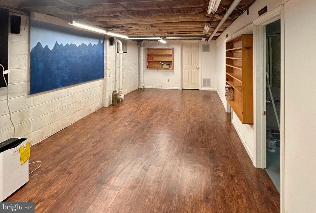 39 TAYLOR RD, Princeton, NJ 08540
