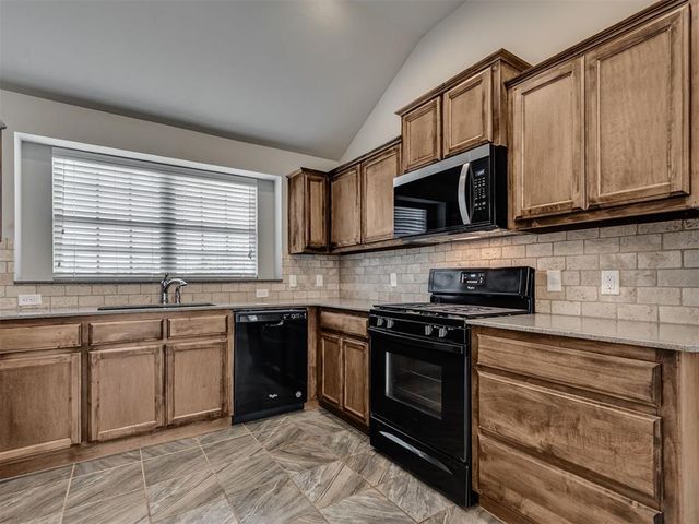 2341 NW 191st Court, Edmond, OK 73012