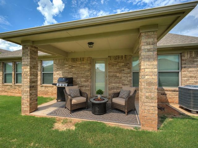 2341 NW 191st Court, Edmond, OK 73012