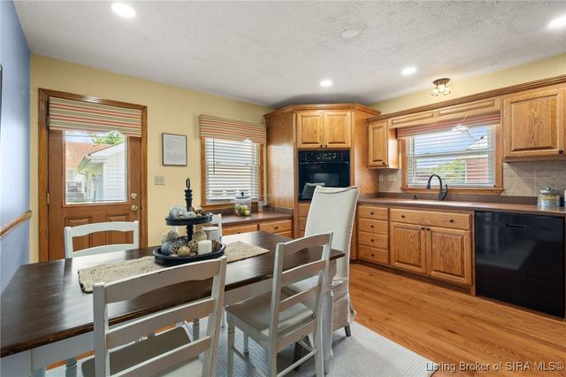 723 Martha Avenue, Jeffersonville, IN 47130