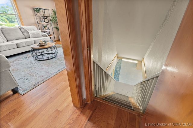 723 Martha Avenue, Jeffersonville, IN 47130