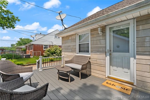 723 Martha Avenue, Jeffersonville, IN 47130