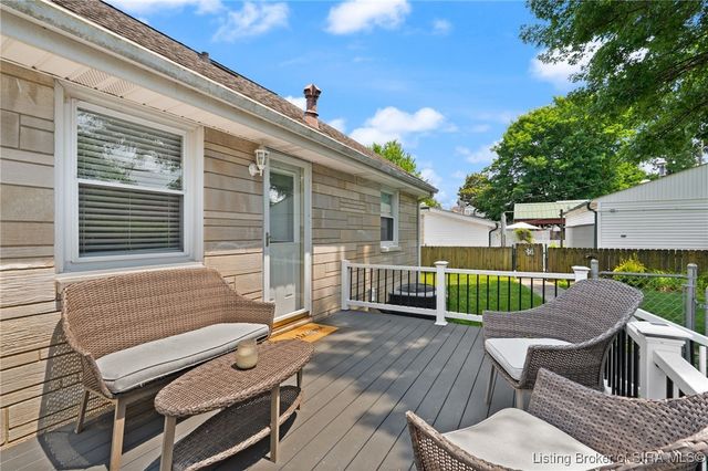 723 Martha Avenue, Jeffersonville, IN 47130