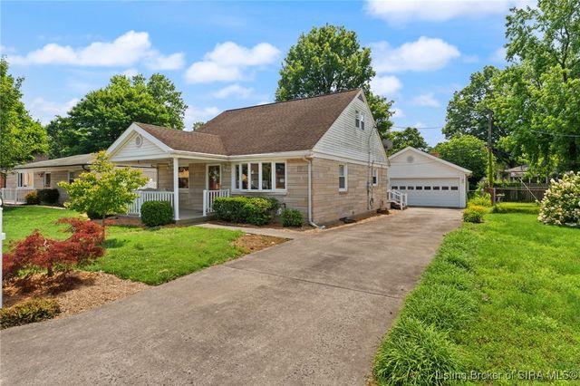 723 Martha Avenue, Jeffersonville, IN 47130