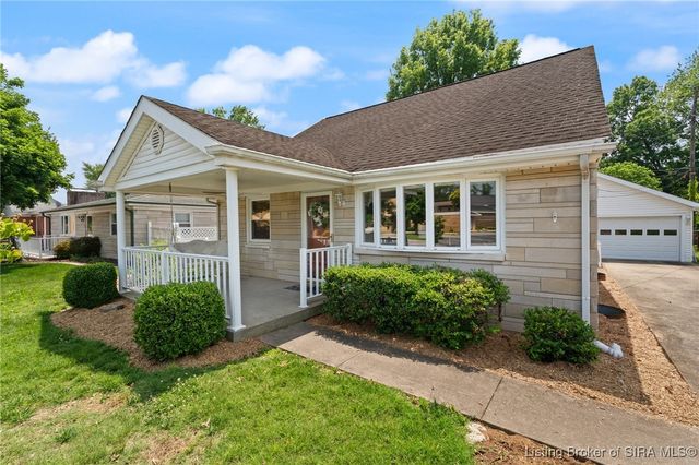 723 Martha Avenue, Jeffersonville, IN 47130