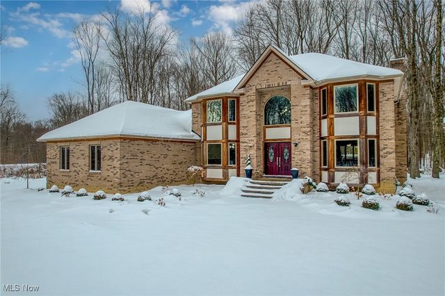 14910 Crimson King Trail, Chardon, OH 44024