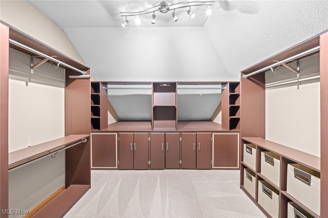 14910 Crimson King Trail, Chardon, OH 44024