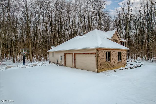 14910 Crimson King Trail, Chardon, OH 44024