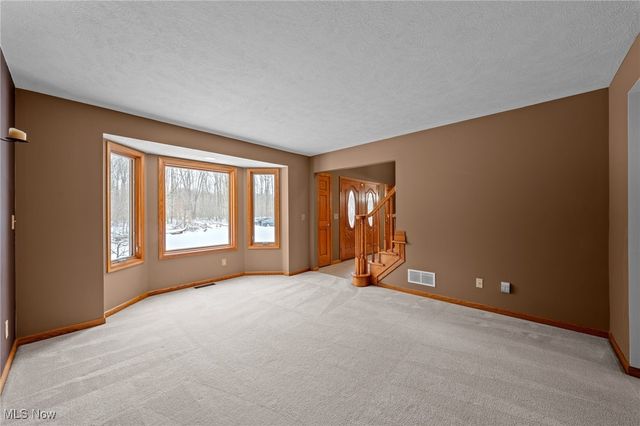 14910 Crimson King Trail, Chardon, OH 44024