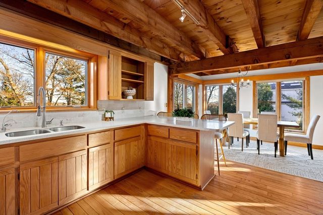 24 Seaview Ln, Newbury, MA 01951