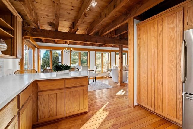 24 Seaview Ln, Newbury, MA 01951