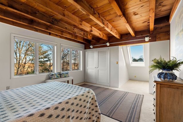 24 Seaview Ln, Newbury, MA 01951