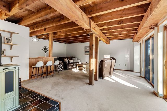 24 Seaview Ln, Newbury, MA 01951