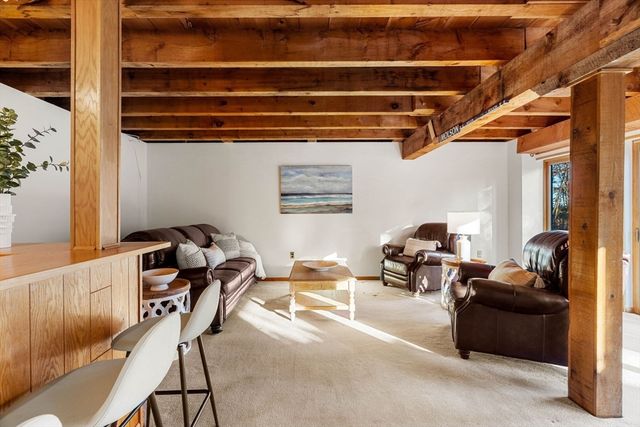 24 Seaview Ln, Newbury, MA 01951