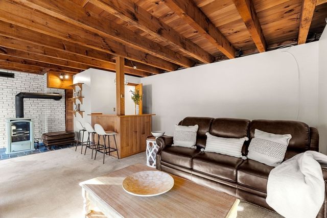 24 Seaview Ln, Newbury, MA 01951