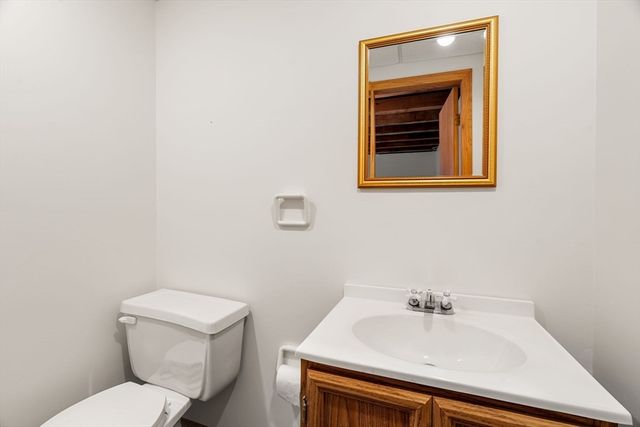 24 Seaview Ln, Newbury, MA 01951