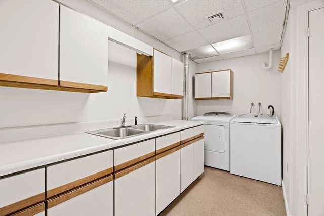 24 Seaview Ln, Newbury, MA 01951