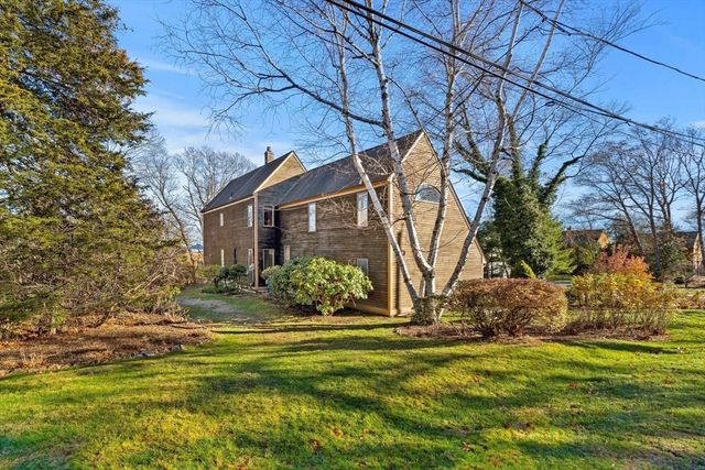 24 Seaview Ln, Newbury, MA 01951