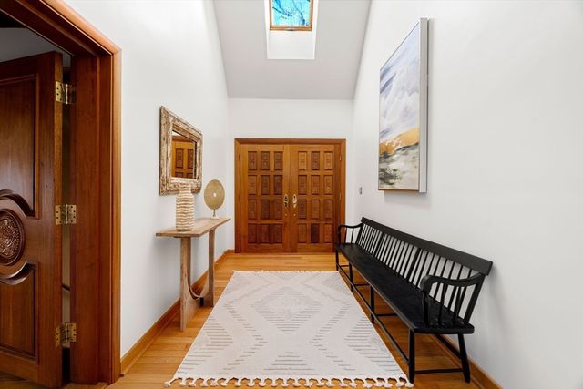 24 Seaview Ln, Newbury, MA 01951