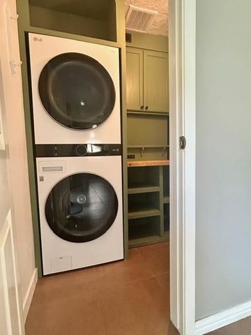 2135 Lone Rock Drive, Kingwood, TX 77339