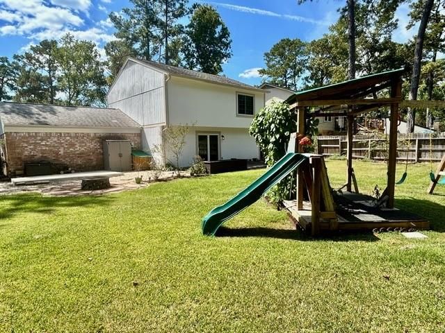 2135 Lone Rock Drive, Kingwood, TX 77339