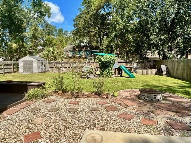 2135 Lone Rock Drive, Kingwood, TX 77339