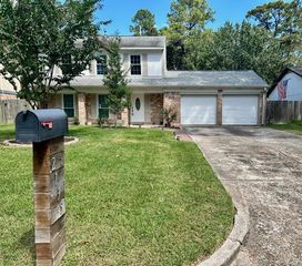 2135 Lone Rock Drive, Kingwood, TX 77339