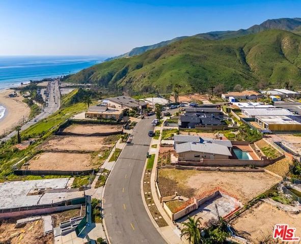18431 Coastline Drive, Malibu, CA 90265