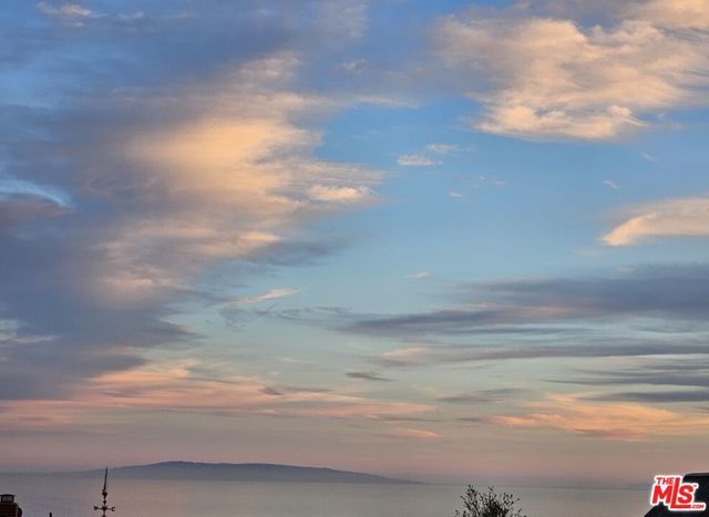 18431 Coastline Drive, Malibu, CA 90265