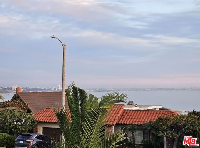 18431 Coastline Drive, Malibu, CA 90265