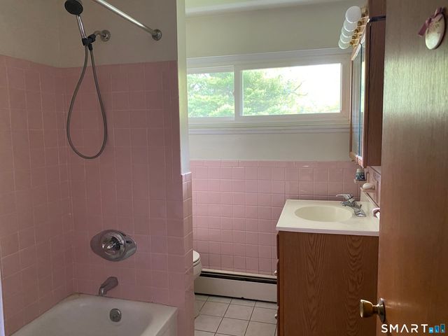 107 Centerbrook Road, Hamden, CT 06518