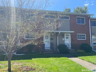 107 Centerbrook Road, Hamden, CT 06518
