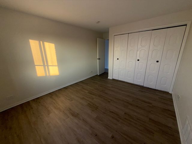 2300 N Harlem Avenue 703, Elmwood Park, IL 60707