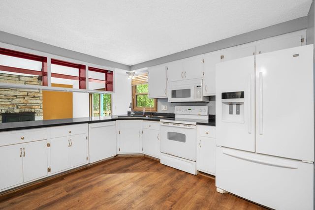 N106W15749 Adams COURT, Germantown, WI 53022