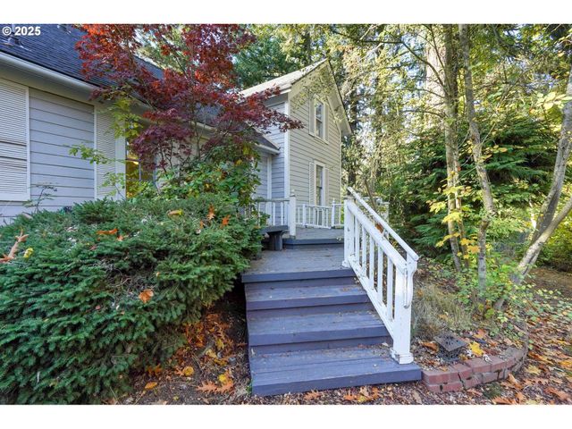 10478 CROSBY Rd Ne, Woodburn, OR 97071