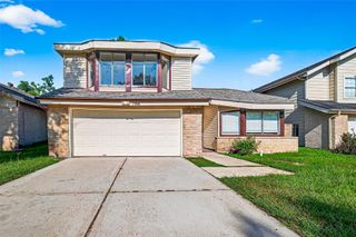 7706 Miller Glen Lane, Houston, TX 77072
