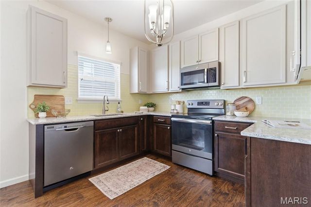 2416 N Larksong Drive, Wildwood, MO 63040