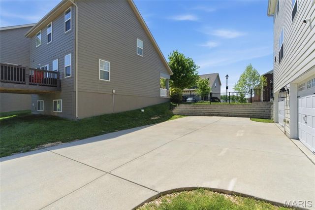 2416 N Larksong Drive, Wildwood, MO 63040