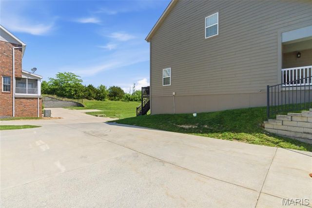 2416 N Larksong Drive, Wildwood, MO 63040