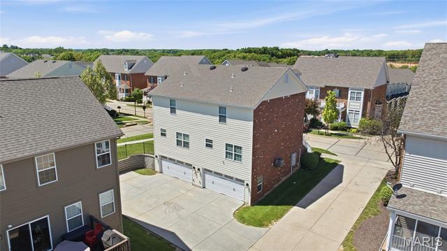 2416 N Larksong Drive, Wildwood, MO 63040